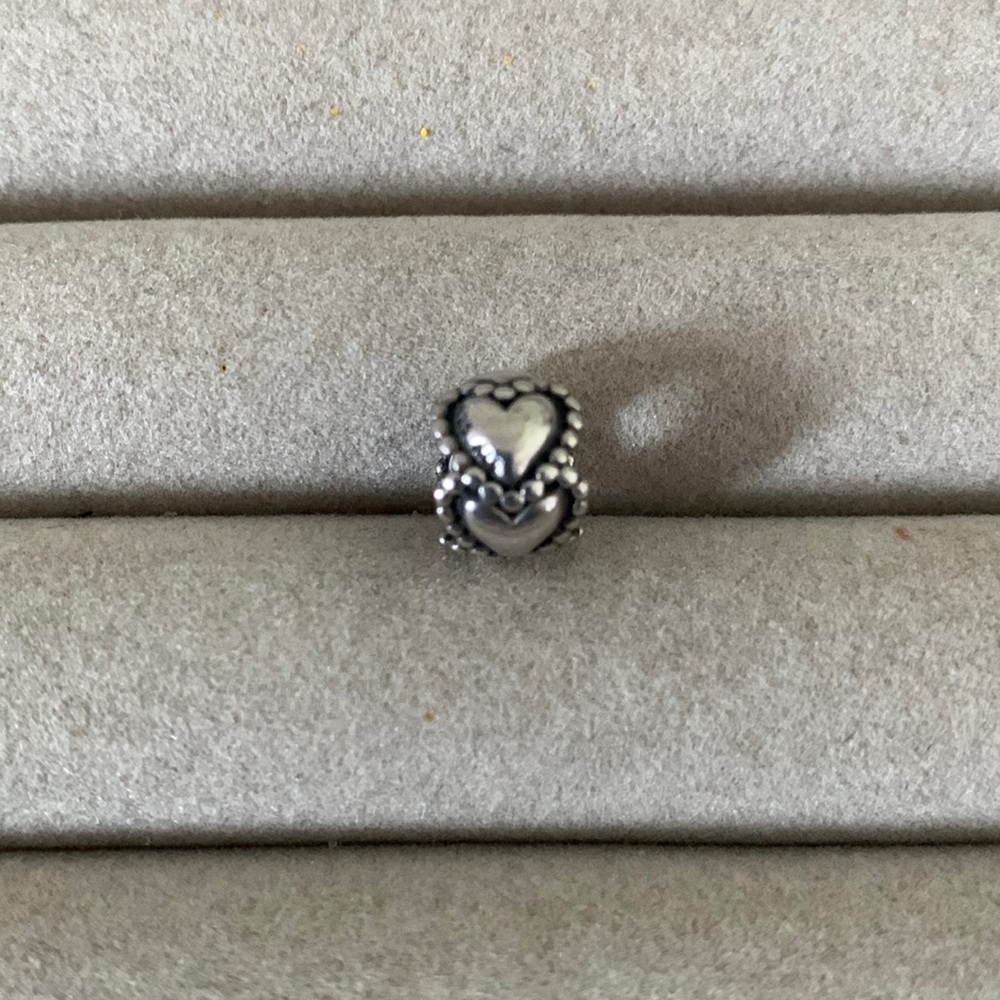 Authentic Pandora Heart Chatm